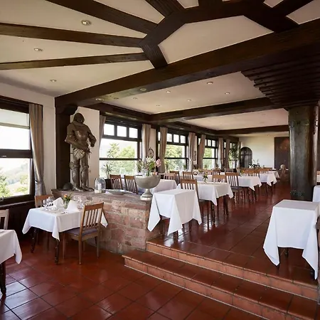 Burg Windeck ***S-2